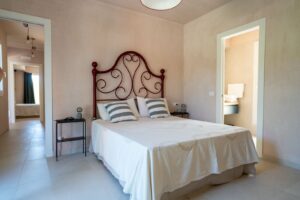 Biancolilla master bd letto e bagno